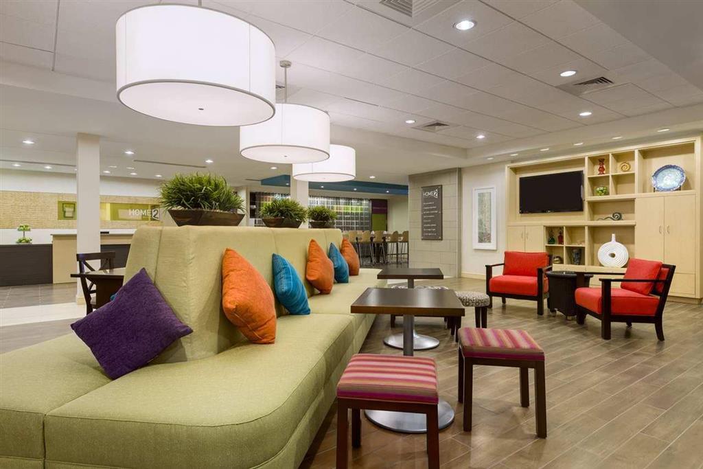 Home2 Suites By Hilton West Edmonton Restaurant photo
